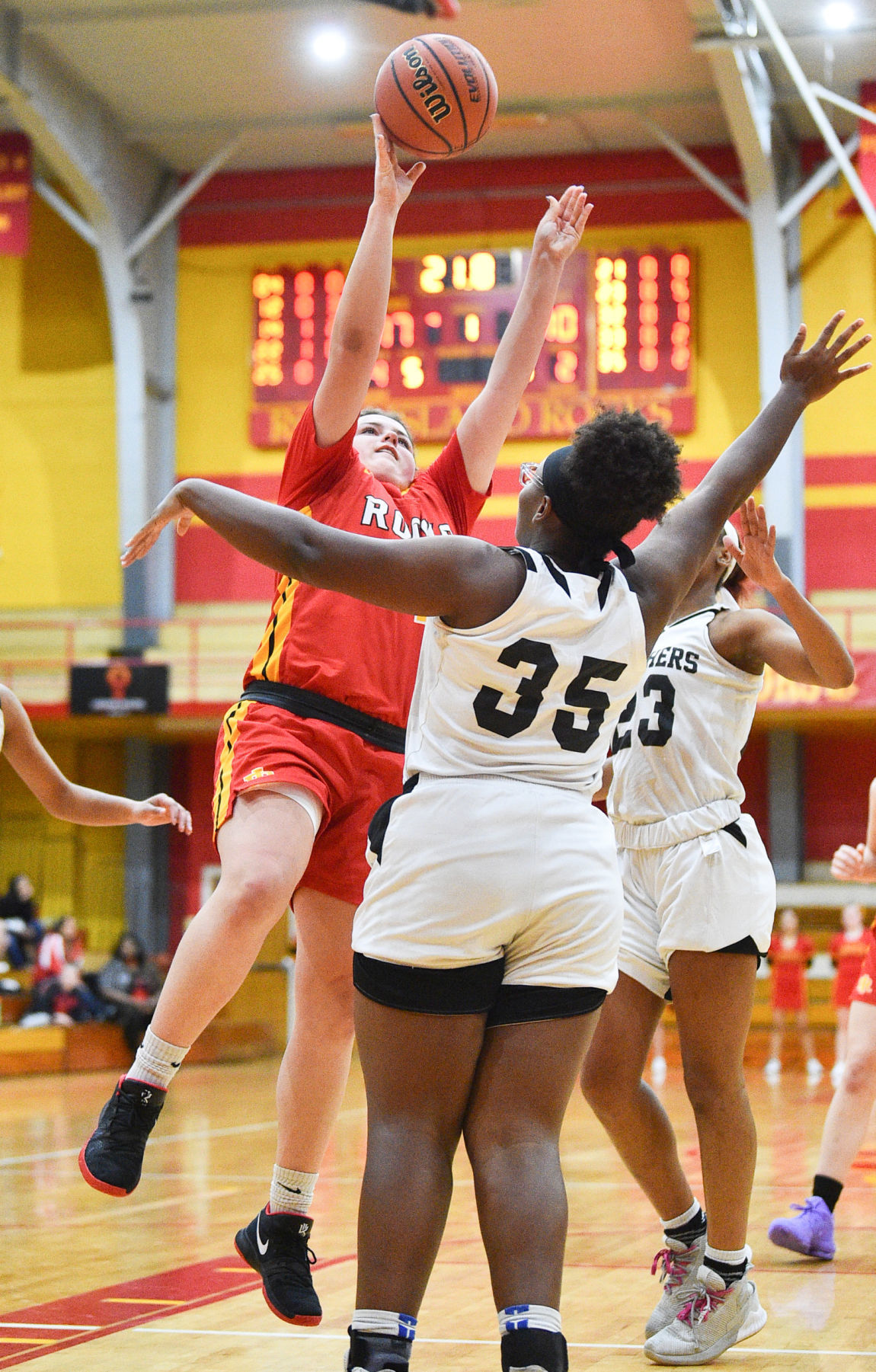 113019-mda-spt-rocky-hoops-038a.jpg